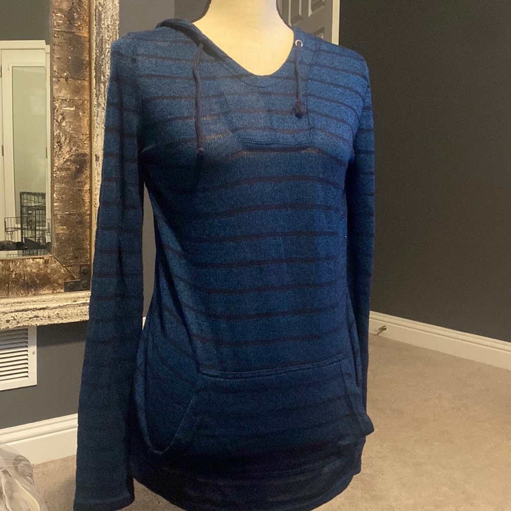 Adorable tealish blue Loft tunic hoodie.